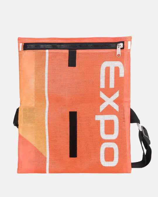 Tasche aus altem Werbebanner