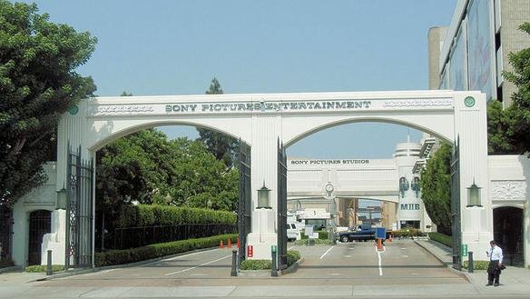 Hacker bedrohen Sony-Mitarbeiter