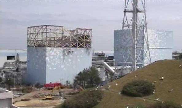 Die havarierten Reaktorblöcke 1 und 2 im Mai 2011
