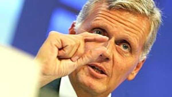 Ex-Telekom-Chef will von Kooperation mit BND nichts mitbekommen haben