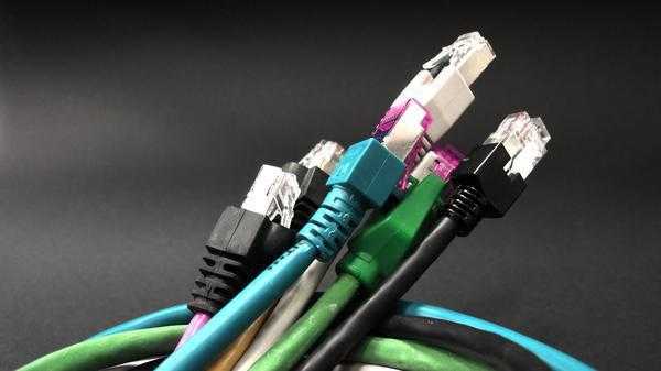 Telekommunikationsunternehmen klagen gegen Entscheidung der FCC für Netzneutralität
