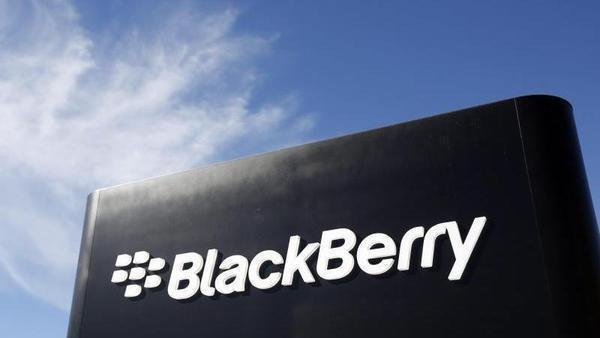 Blackberry will vom Rand des Abgrunds zum Angriff übergehen