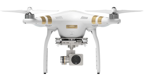 DJI Phantom 3 Professional: Drohne filmt in 4K