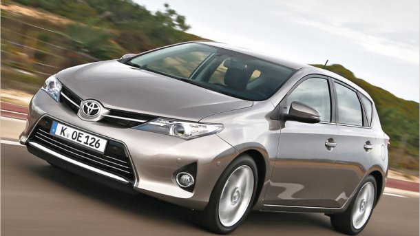 Am 19. Januar 2013 kommt die zweite Generation des Toyota Auris in Deutschland auf den Markt.