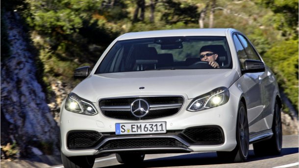 Diskreter Dampfhammer: Parallel zum Facelift des E 63 AMG bringt AMG die neue S-Version mit 585 PS.