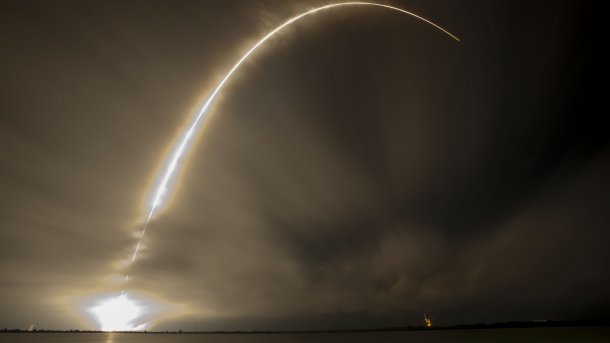SpaceX: Wiederverwendbare Raketen bald im Einsatz