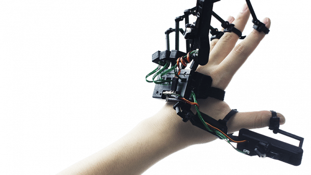 Exoskelett für Hände soll VR-Spiele realistischer machen
