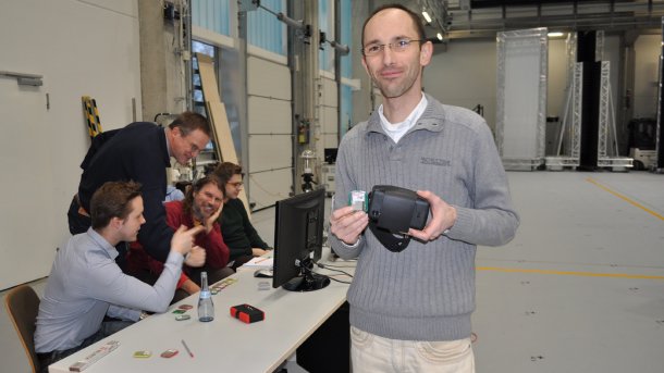 Fraunhofer IIS baut Holodeck mit Smartphone-Virtual-Reality