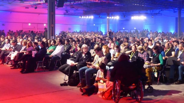 re:publica 2015: "Wir brauchen einen Ausstieg aus der Total-Überwachung"