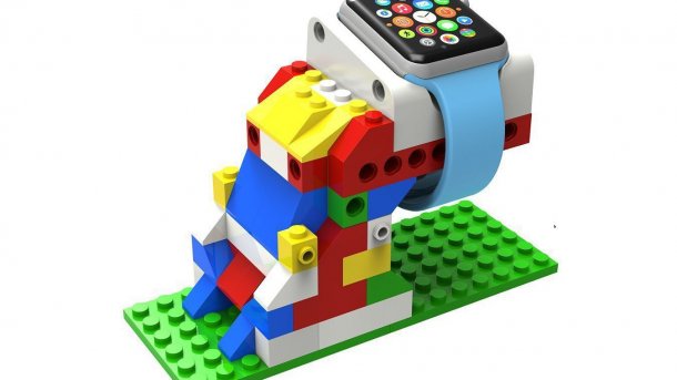 Apple-Watch-Dock im Lego-Stil