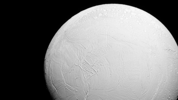 Eismond Enceladus