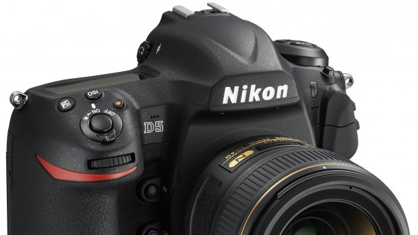 CES 2016: Neues Nikon-Topmodell im D5 im Hands-on