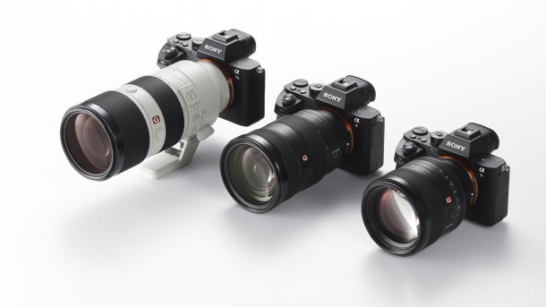 Ohne Zeiss, dafür lichtstark: Sony kündigt neue Objektive für die A7-Serie an