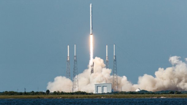 SpaceX muss Wirtschaftlichkeit wiederverwendbarer Raketen beweisen