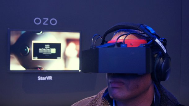 Acer steigt bei 5K-Virtual-Reality-Headset StarVR ein