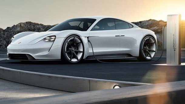Auch Porsche will Digitalgeschäft ausbauen