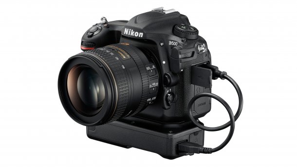 Nikon D500 mit WLAN-Adapter WT7