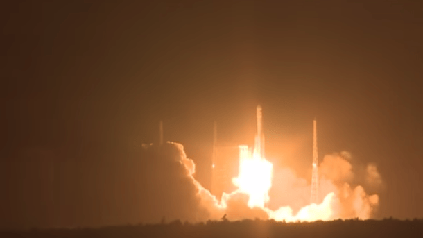 Chinas vierter Weltraumbahnhof mit Raketenstart eingeweiht