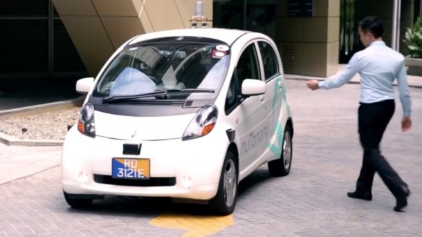 Durch Singapur fahren die ersten Roboter-Taxis