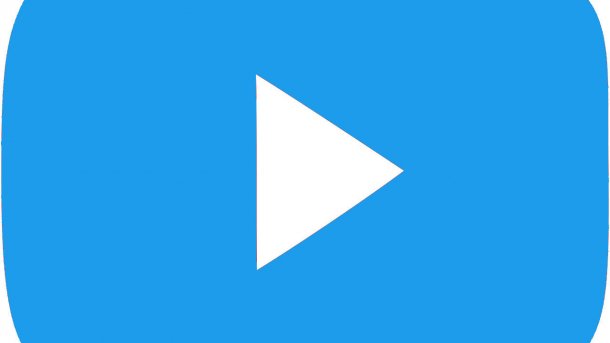 Youtube-Logo in Twitter-Blau