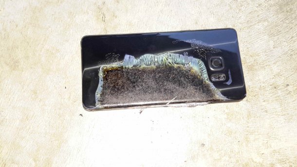 Explodierendes Galaxy Note 7 beschädigt Hotelzimmer