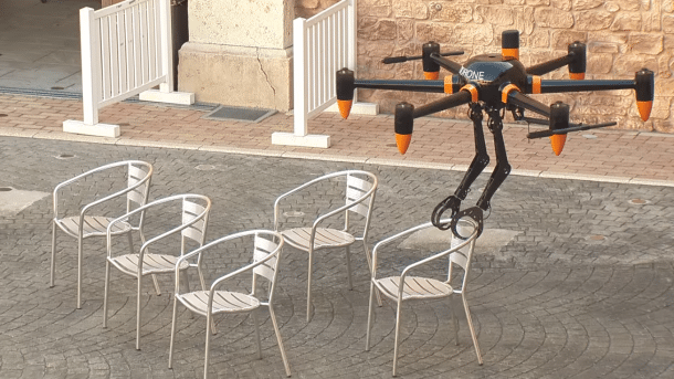 ProDrone stellt Drohne mit Greifarmen vor