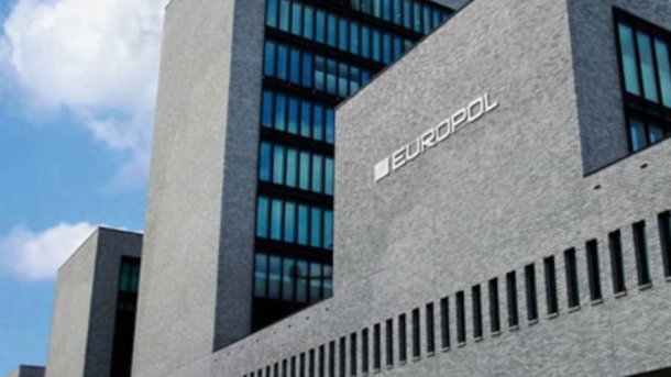 Europols Internet-Meldestelle nimmt Nutzerkonten ins Visier