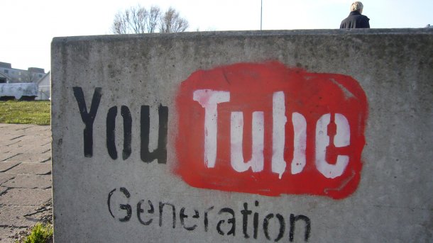 Graffiti "YouTube Generation"