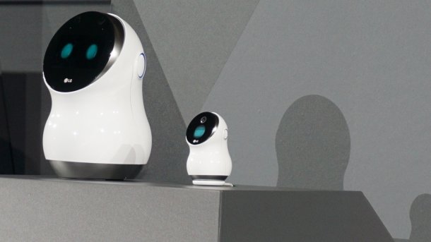 Sprechende Roboter für Haushalt und Flughafen