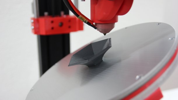3D-Drucker mit beweglicher Druckplatte