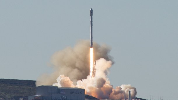Space X: Erster erfolgreicher Raketenstart nach Explosion im September