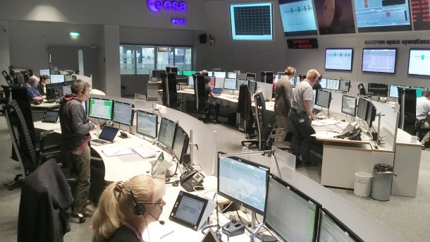 ESA bereitet Satellitenstarts vor: Treffen zu Weltraumschrott