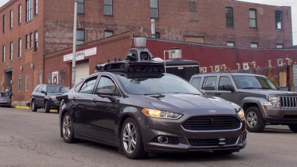 Autonome Autos: Uber bekommt Roboterwagen-Erlaubnis für Kalifornien