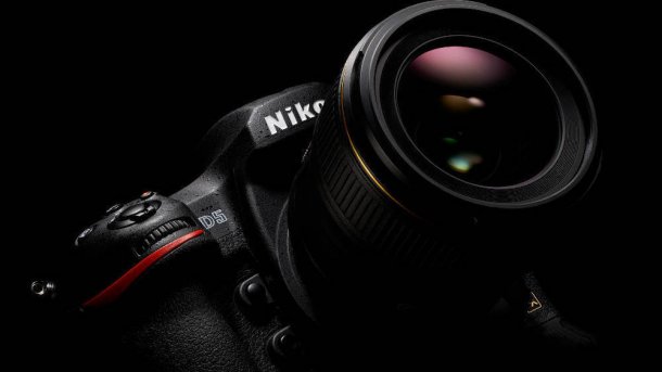 Nikon: Sondermodelle zum 100-jährigen Firmenjubiläum