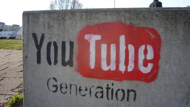 Graffiti "YouTube Generation"