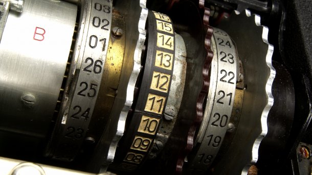 Enigma-Code knacken: 2. Cipher Event im Heinz Nixdorf Museumsforum und auf 7036 kHz