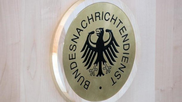 Der Skandal erreicht den Bundestag