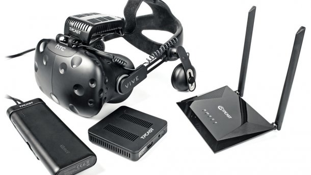 VR-Brille HTC Vive kabelllos: TPCast-Transceiver streikt beim Zappeln