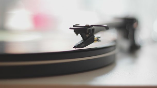 Halbjahresreport der Musikindustrie: Branche wächst stetig – Streaming-Geschäft holt rasant auf