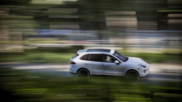 Abgas-Skandal erfasst Porsche – Dobrindt ordnet Rückruf für Cayenne 3 Liter TDI an