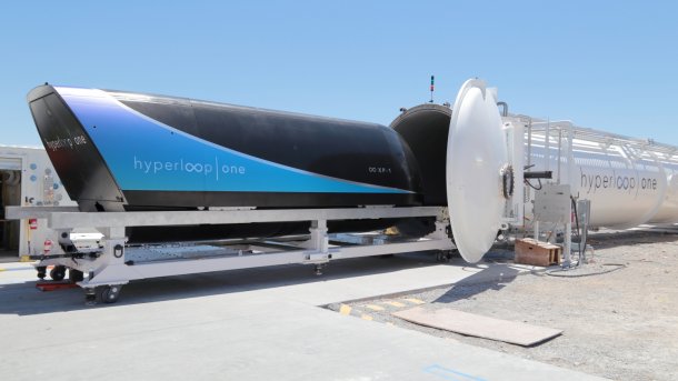 Hyperloop One: Neuer Geschwindigkeitsrekord und erster Testlauf mit dem Pod