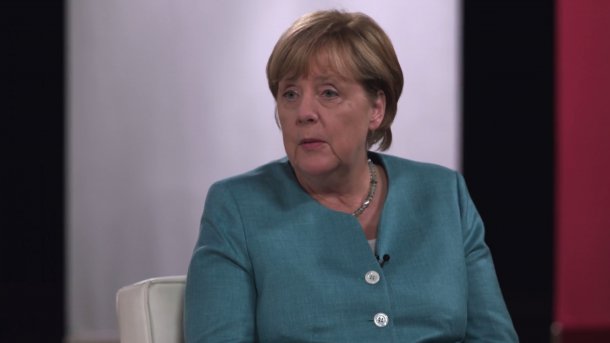 Merkel im Interview mit Youtubern: Keine Angst vor Drittem Weltkrieg