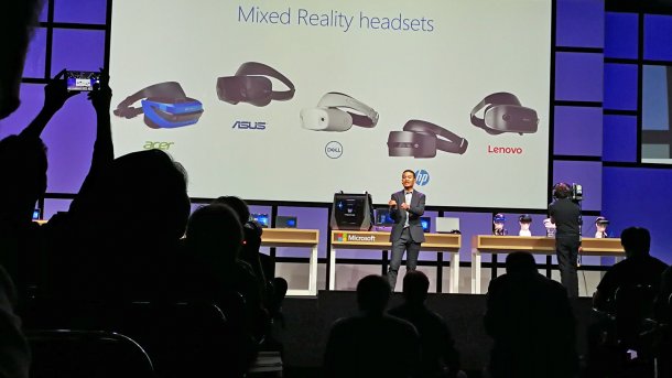 VR-Headsets mit Windows Mixed Reality ab Mitte Oktober erhältlich