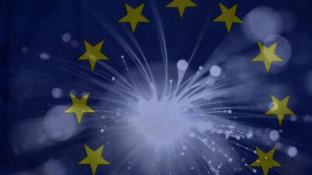 Digitalgipfel: EU soll bis 2025 weltweit führend bei Glasfaser und 5G werden