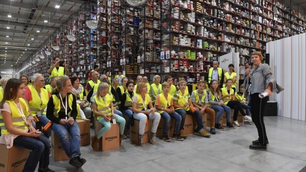 Amazon sucht 13.000 Saisonkräfte fürs Weihnachtsgeschäft
