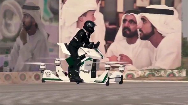 Polizei von Dubai testet Hoverbike