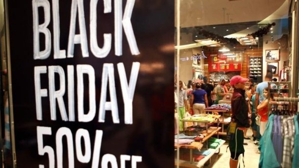 Handel erwartet Milliardenumsätze an Black Friday und Cyber Monday