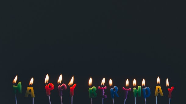 30 Jahre alt: Lange Gesichter zum Perl-Geburtstag