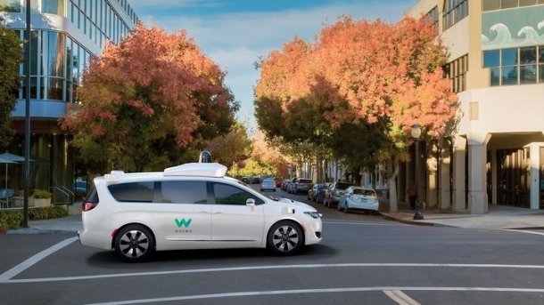Autonome Taxis: Waymo bestellt "tausende" Minivans bei Fiat Chrysler