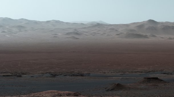 Mars-Rover Curiosity: Riesiges Panoramafoto zeigt Krater und bisherige Wegstrecke